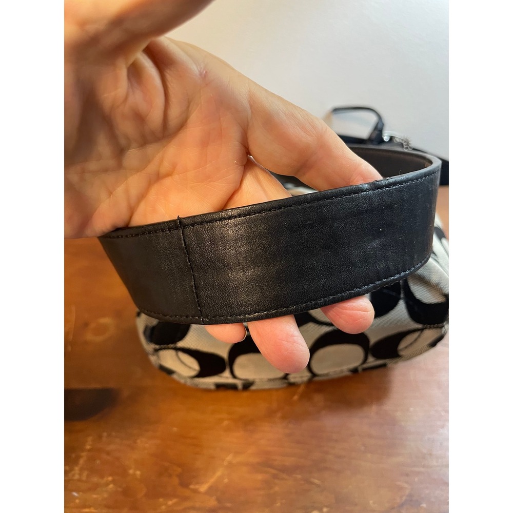 COACH Black & Gray Signature Canvas Leather Trim‎ Hobo Crossbody Bag F13358 GUC - Picture 9 of 11